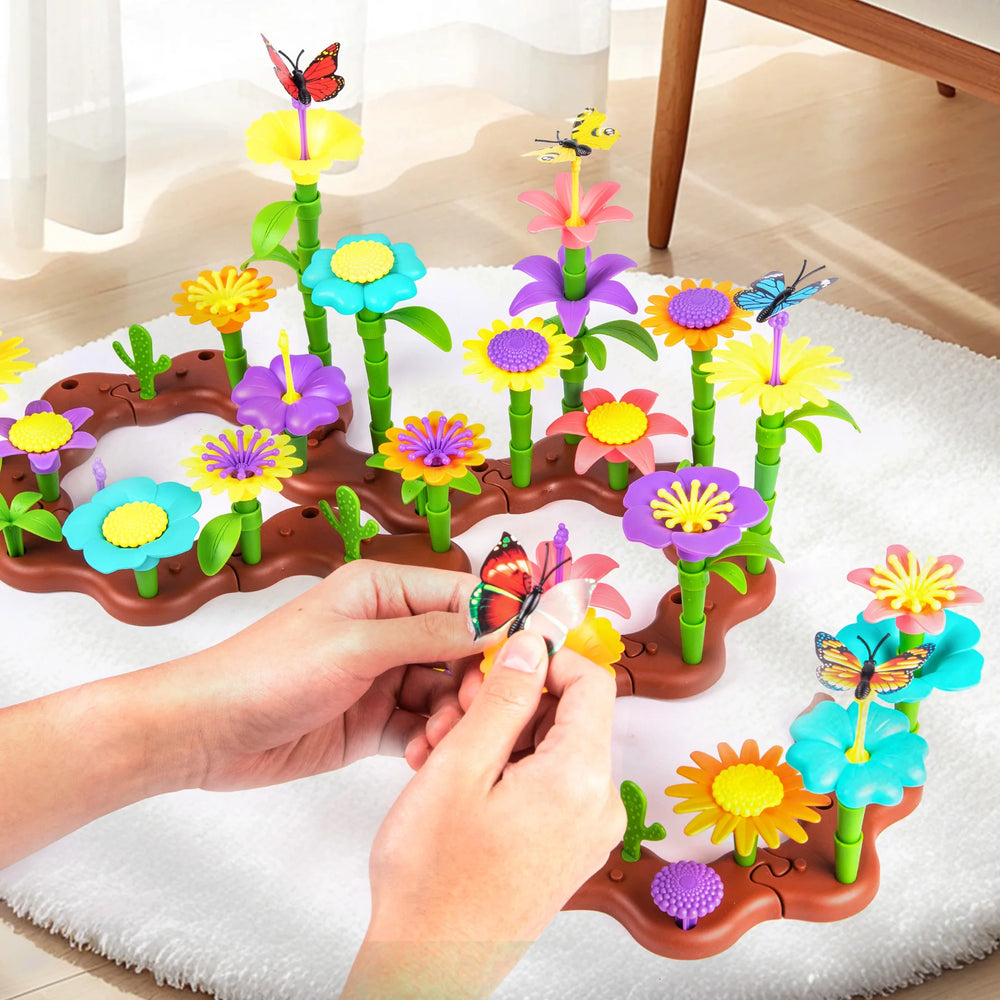 Flower Garden Building Toy — 224 Pieces