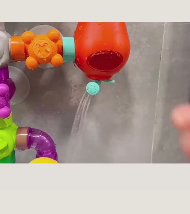 Bath Water Track Toy with Build-and-Pour Play, product video